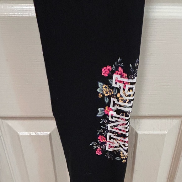 PINK Victoria's Secret Black Leggings with Pink Logo - Picture 4 of 7